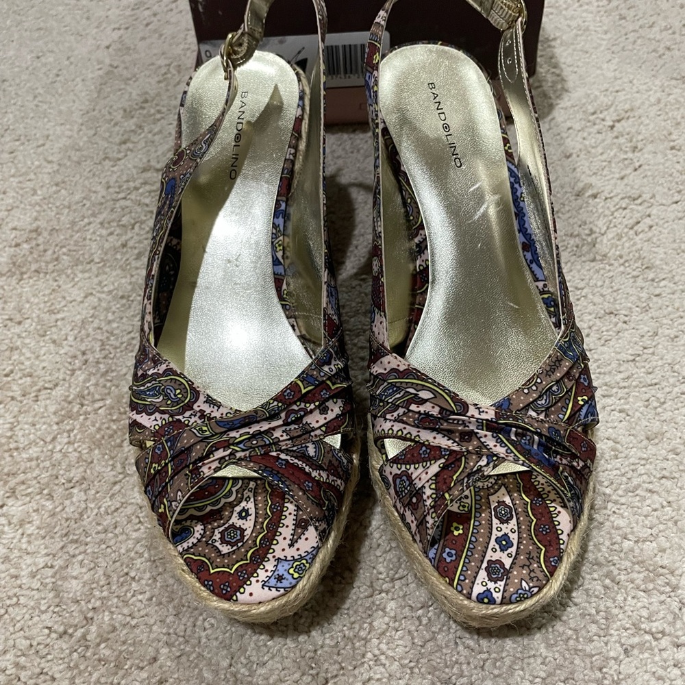 Bandolino Wedge Sandals